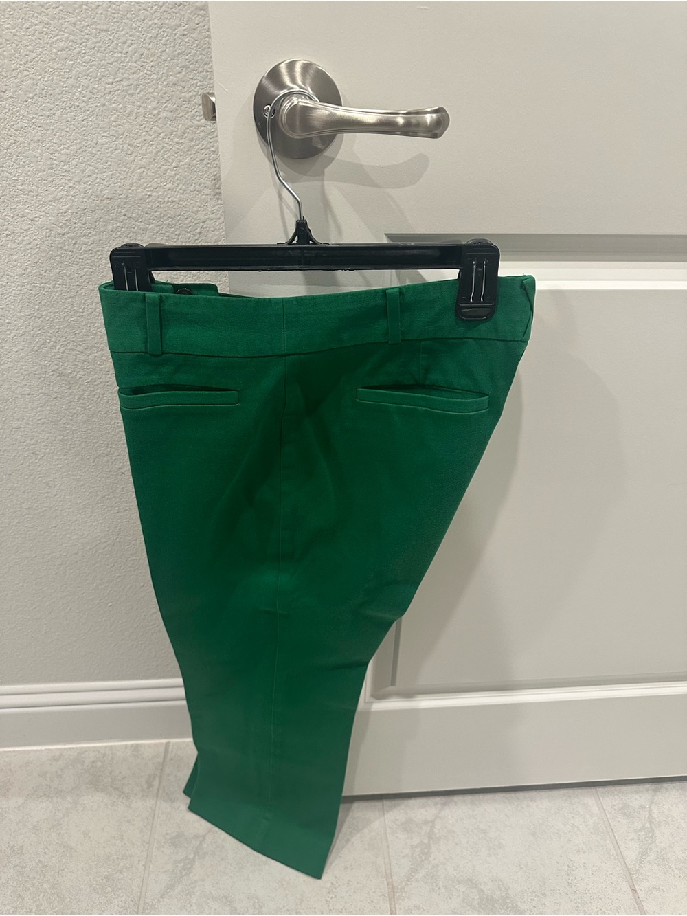 Anthropologie Kelly Green Cropped Ankle Pants